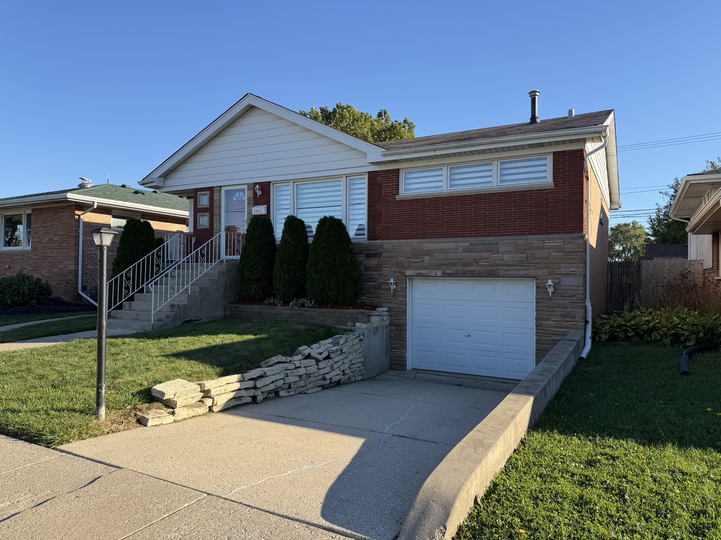 2845 W 91st Street Property Photo 1