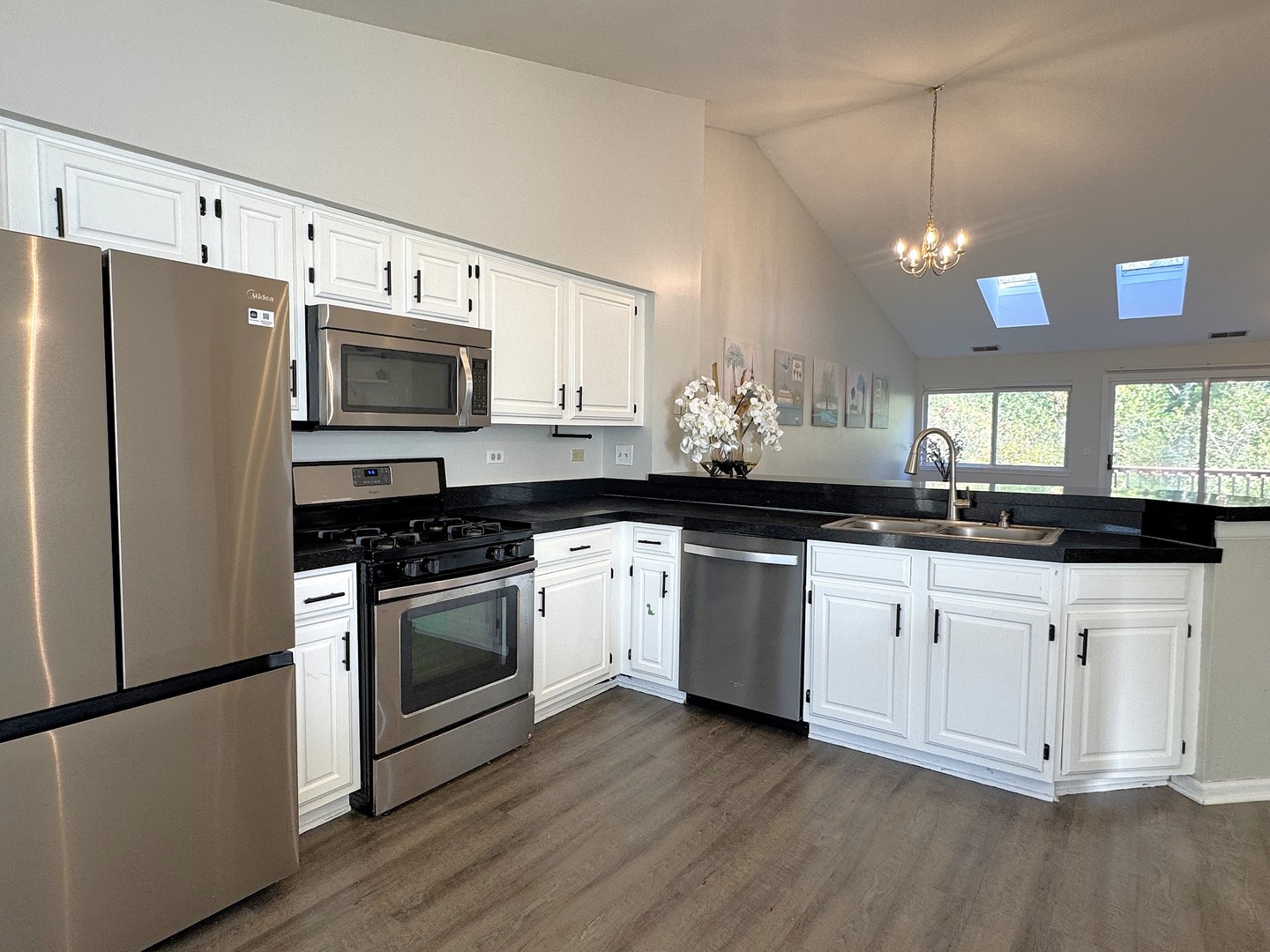 8249 Ripple Ridge Property Photo 4