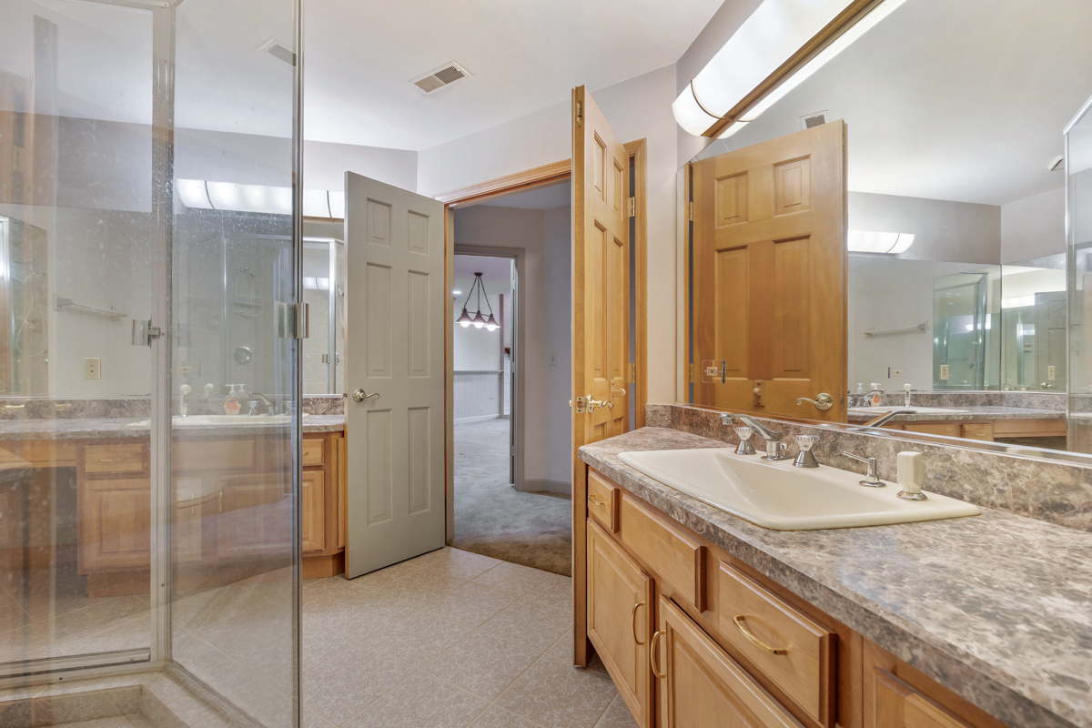 1240 Willowgate Lane Property Photo 35