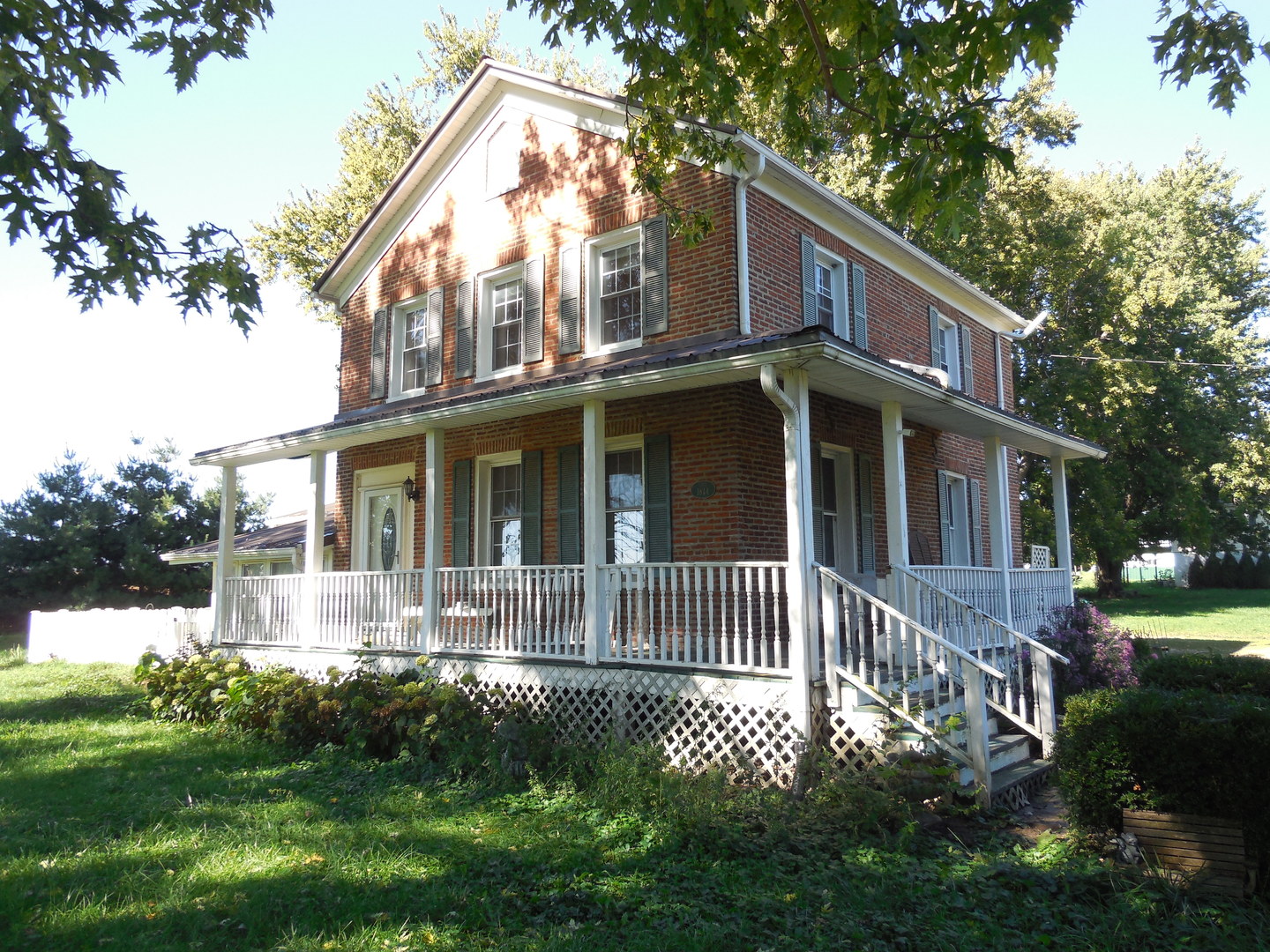 18731 1900 North Avenue Property Photo 1