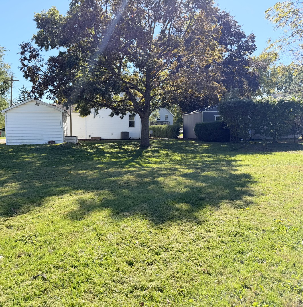 506 W Lincoln Avenue Property Photo 27
