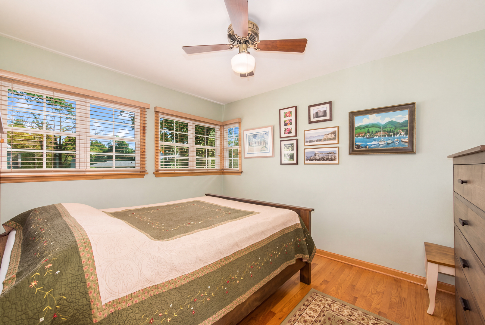 502 W Lonnquist Boulevard Property Photo 11