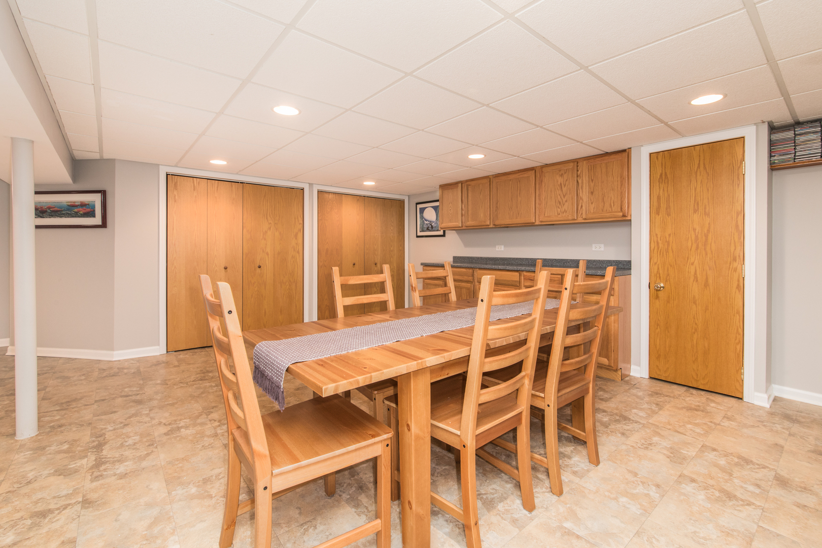502 W Lonnquist Boulevard Property Photo 16