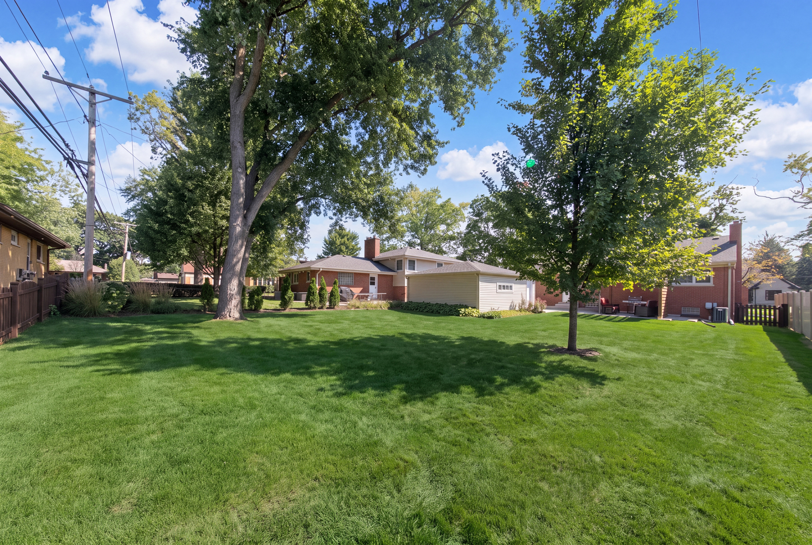 502 W Lonnquist Boulevard Property Photo 24