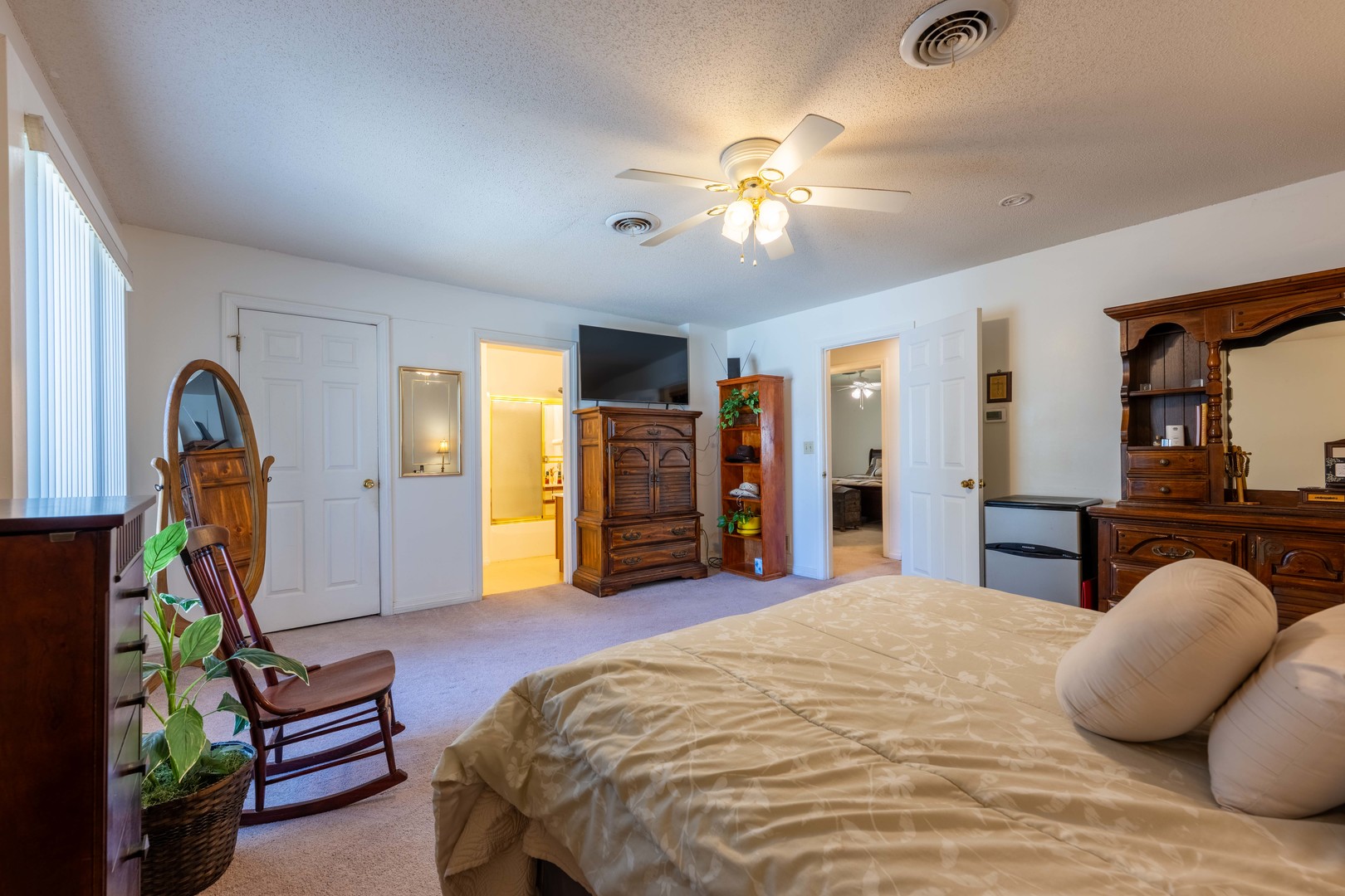 1708 Oak Park Drive Property Photo 24