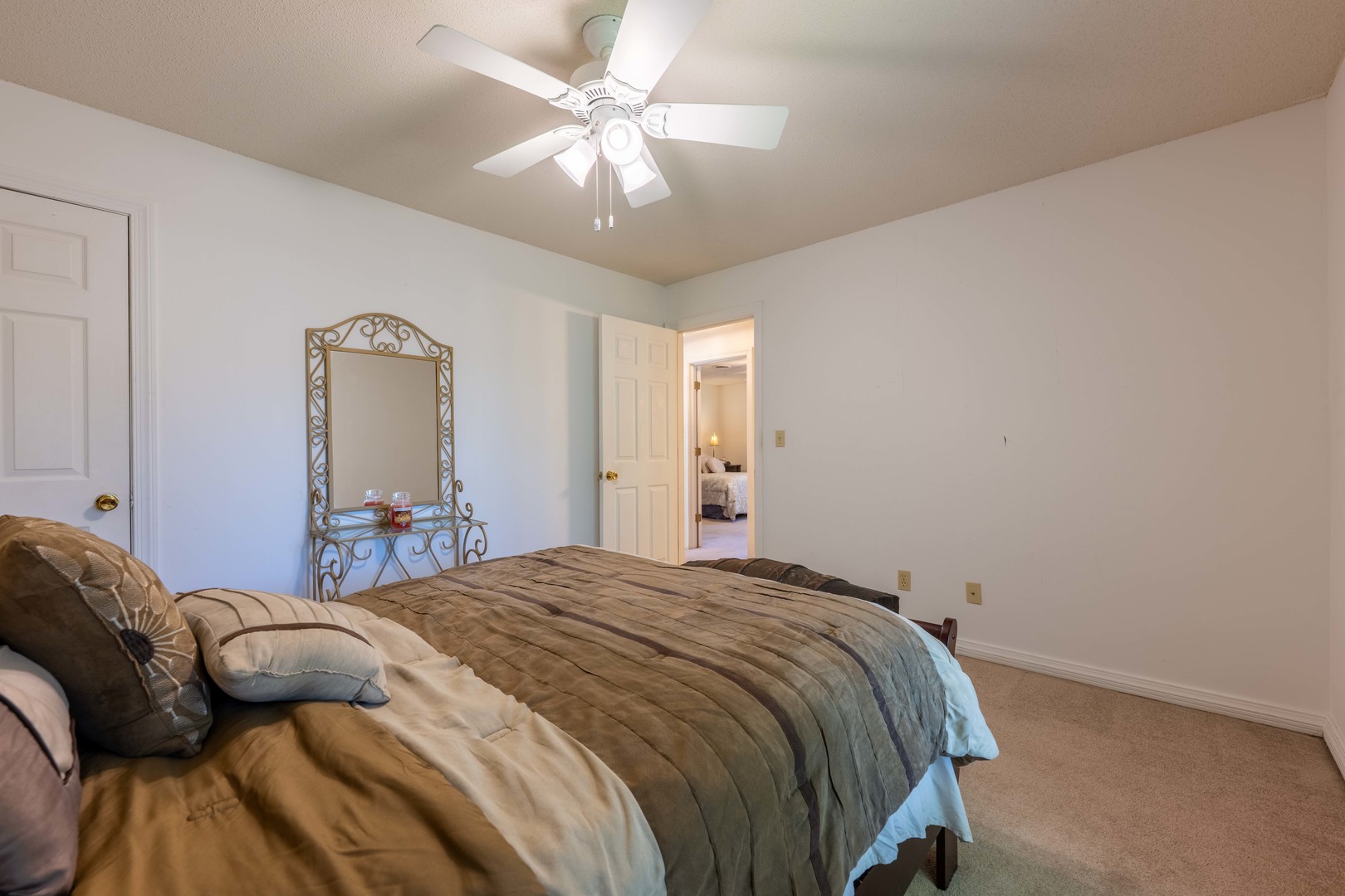 1708 Oak Park Drive Property Photo 30