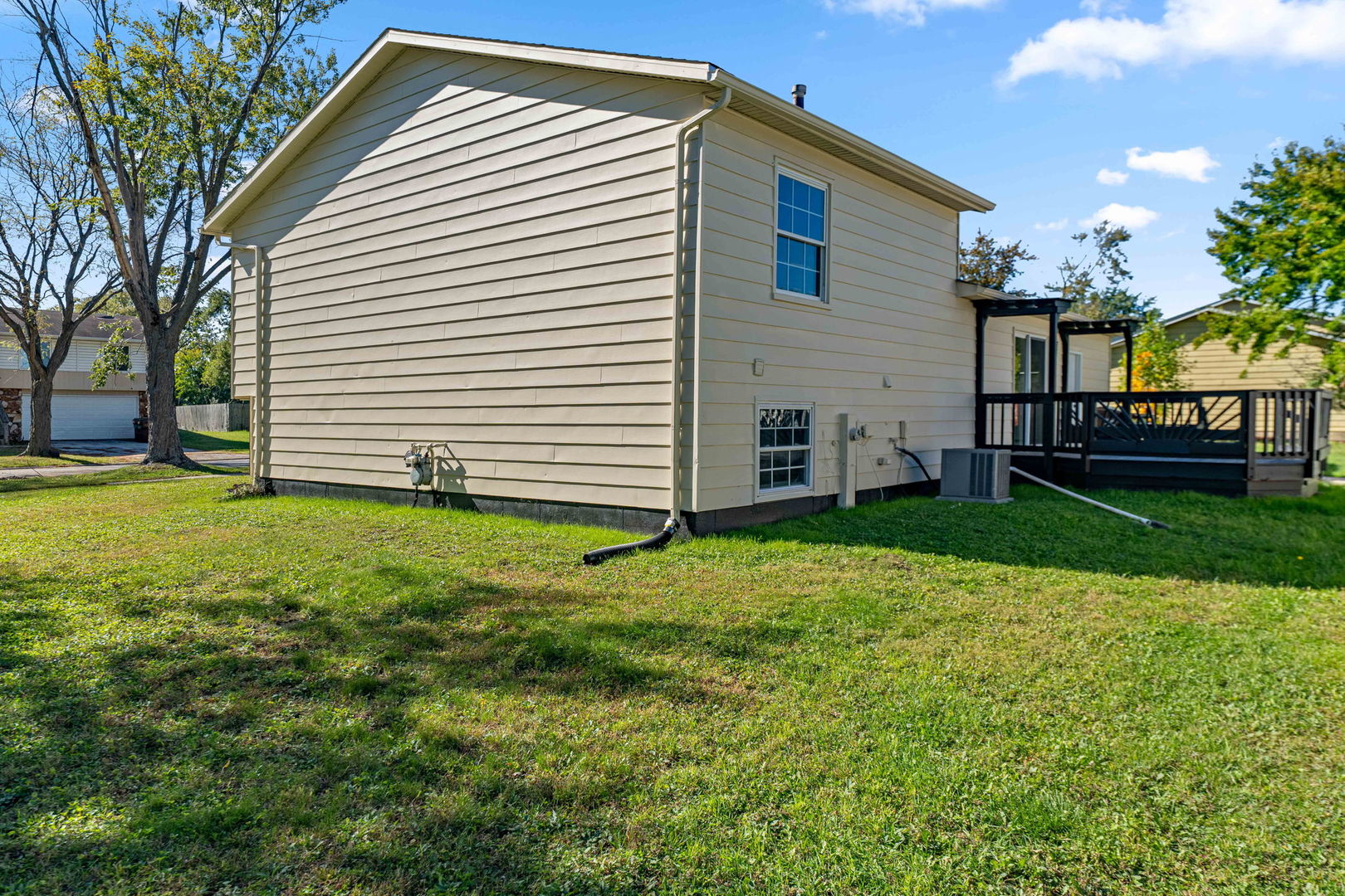 12788511 Property Photo 3