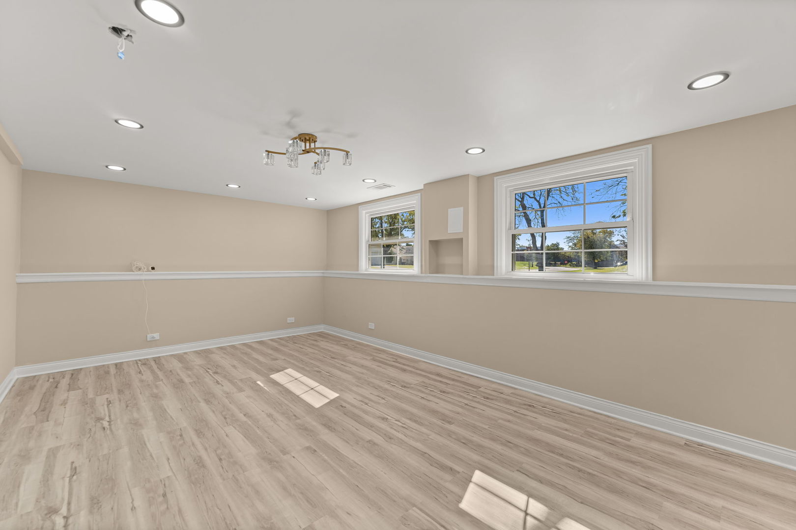 12788511 Property Photo 14