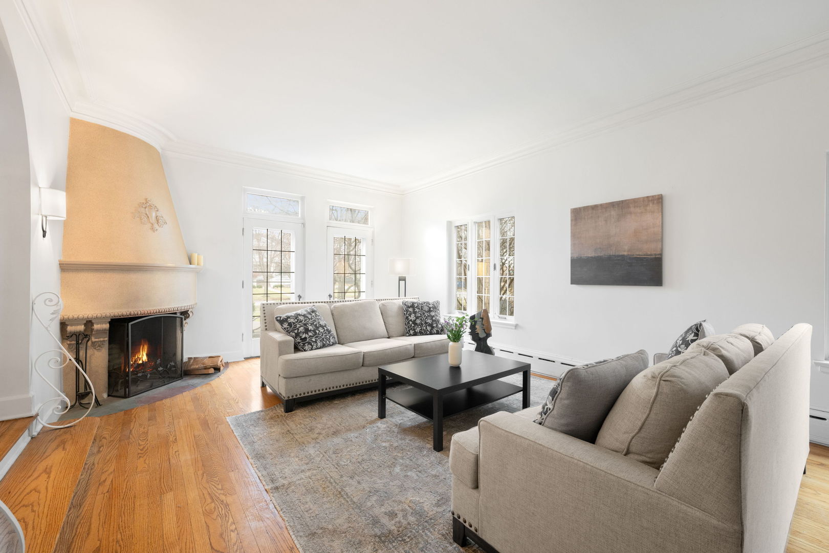 1210 William Street Property Photo 6
