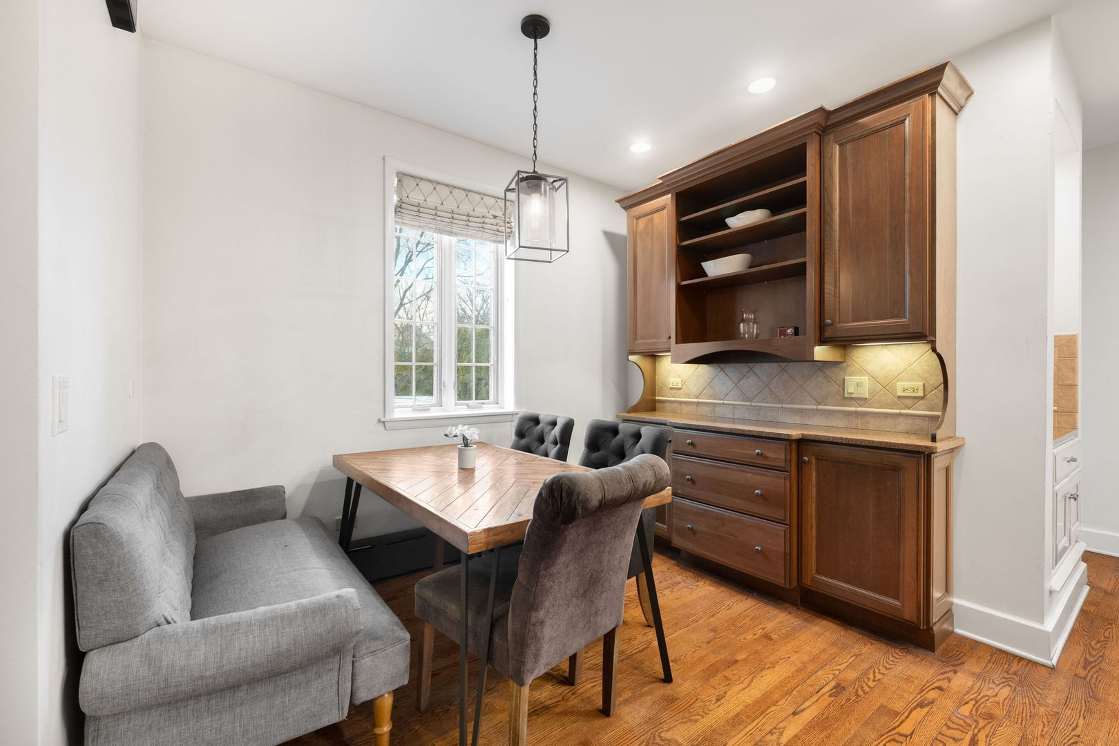 1210 William Street Property Photo 10