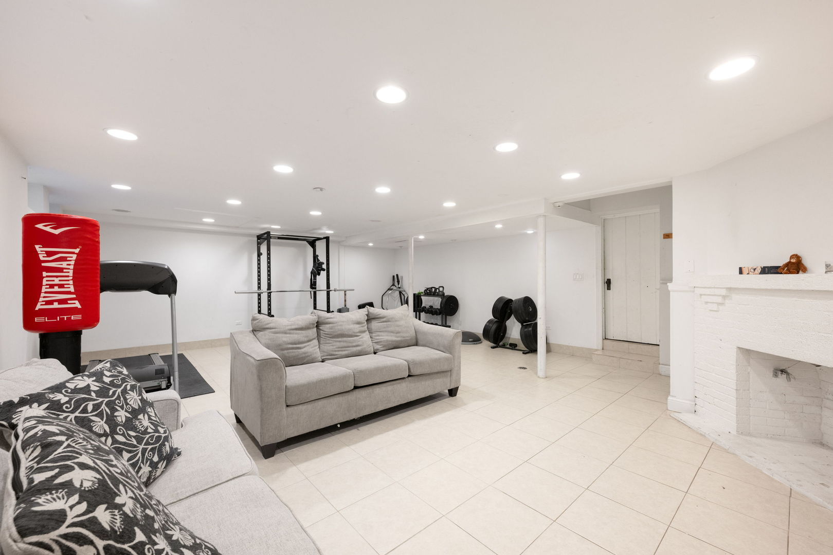 1210 William Street Property Photo 23