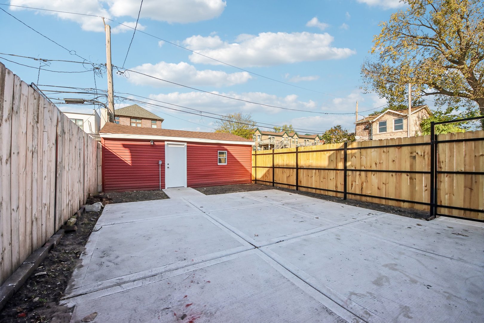 656 E Bowen Avenue Property Photo 42