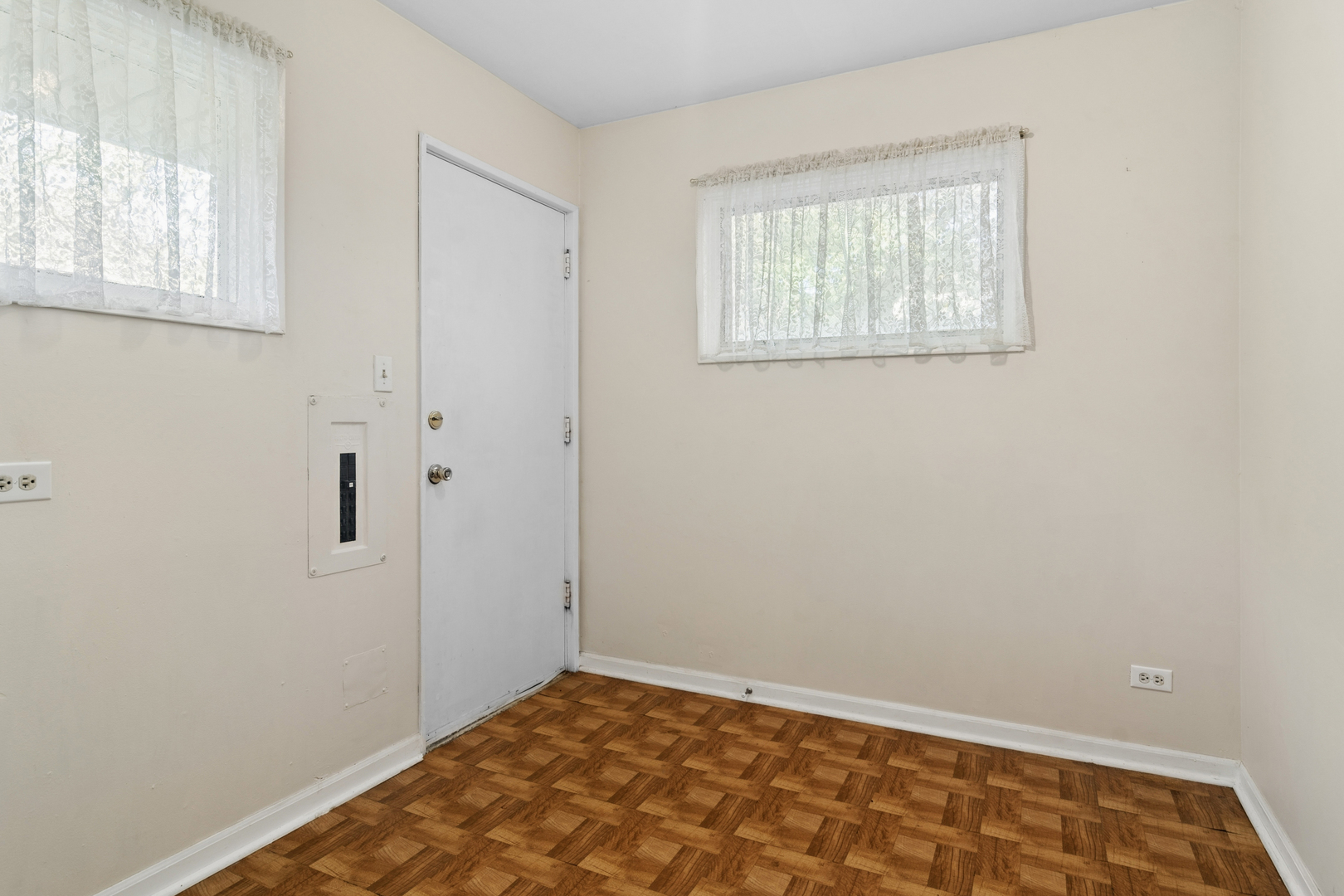 1100 Oxford Road Property Photo 15