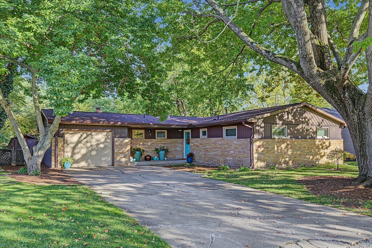 808 S Fair Street Property Photo 1