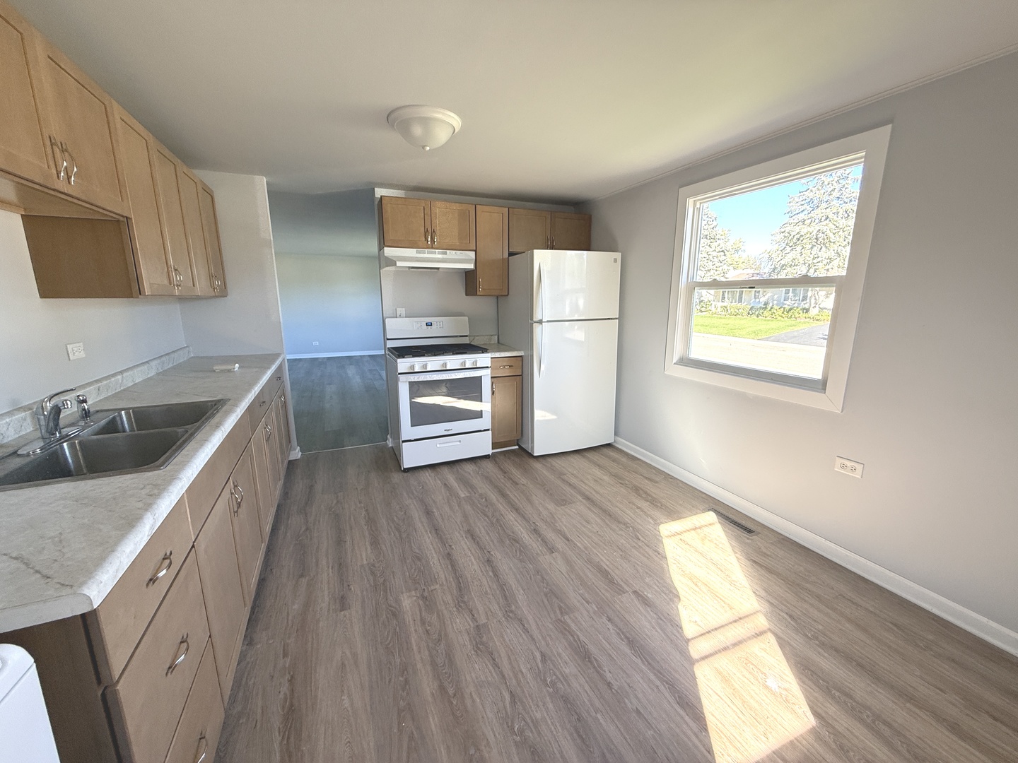 233 Ensenada Drive Property Photo 8