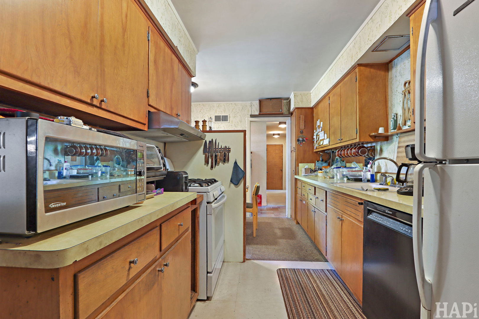 2361 Dewes Street Property Photo 8