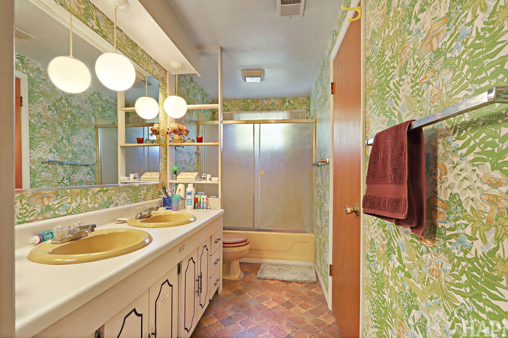 2361 Dewes Street Property Photo 16