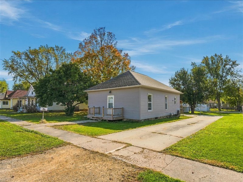 319 5th Street Property Photo 19