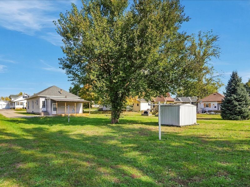 319 5th Street Property Photo 20