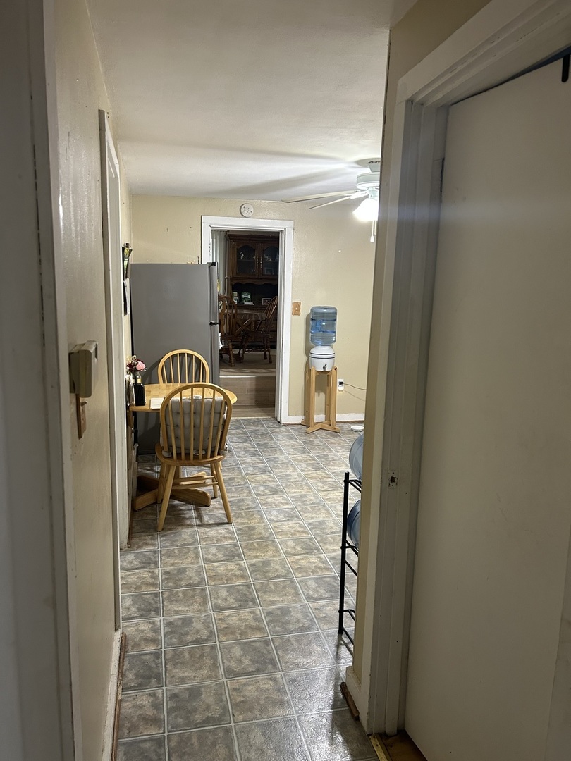 502 S Pierpont Avenue Property Photo 5