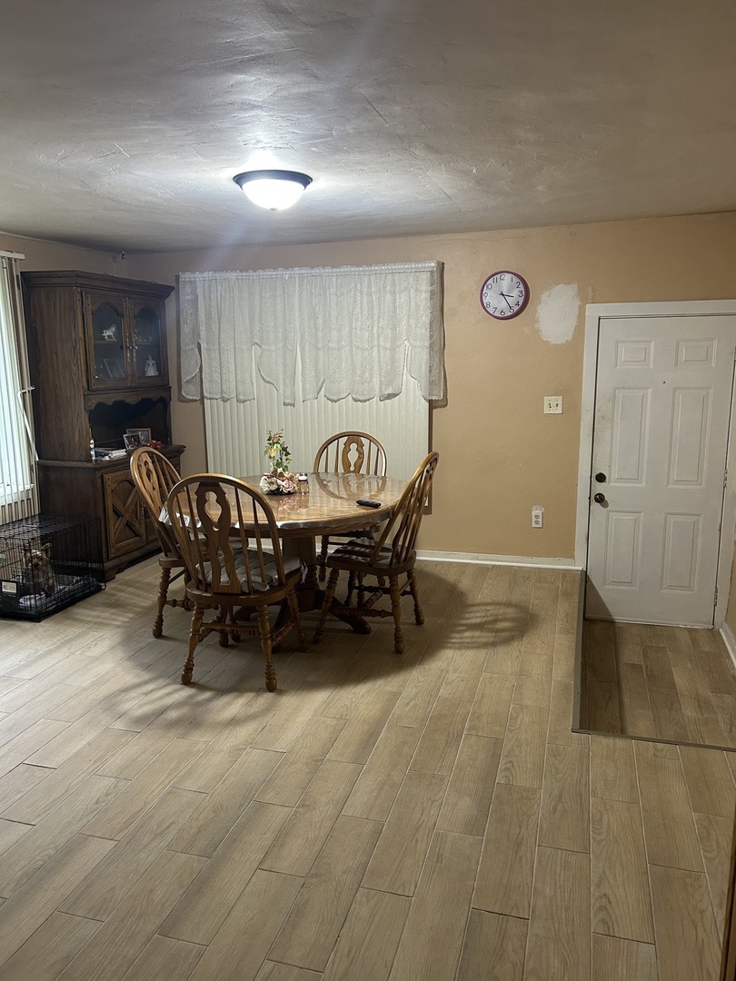 502 S Pierpont Avenue Property Photo 7