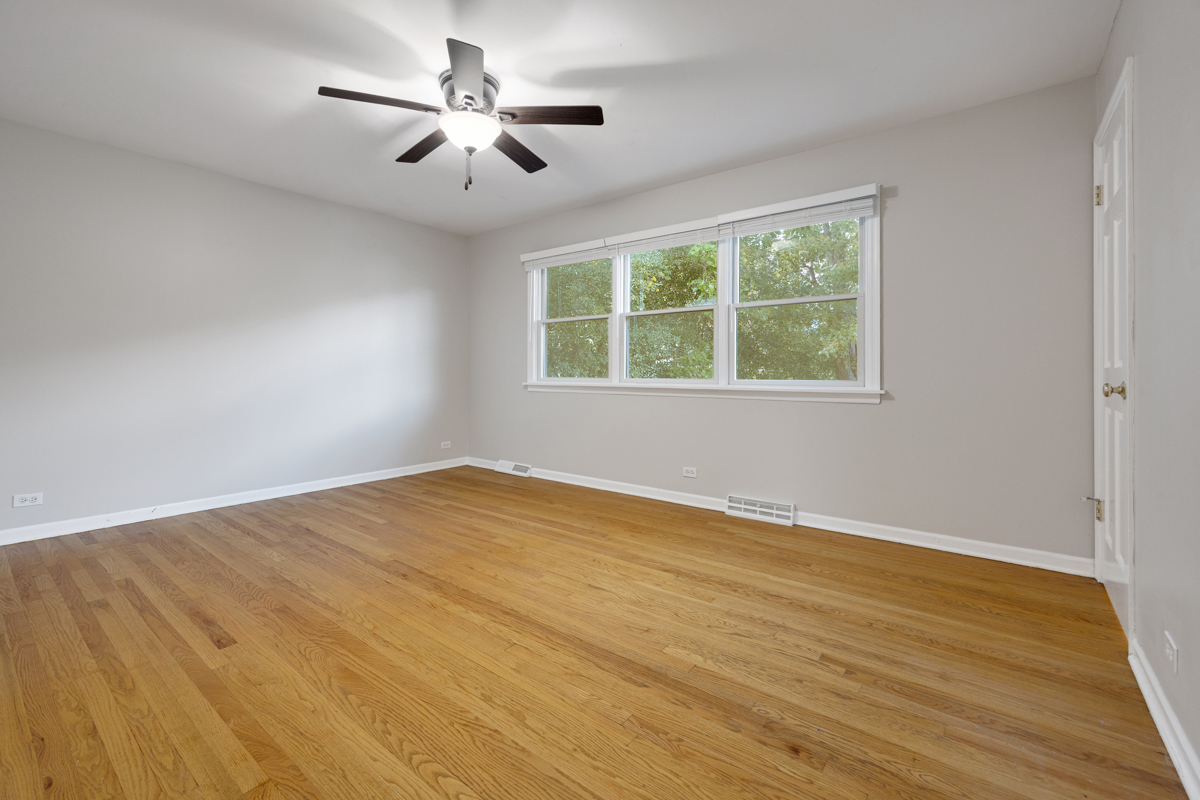 2206 W Lawrence Lane Property Photo 22