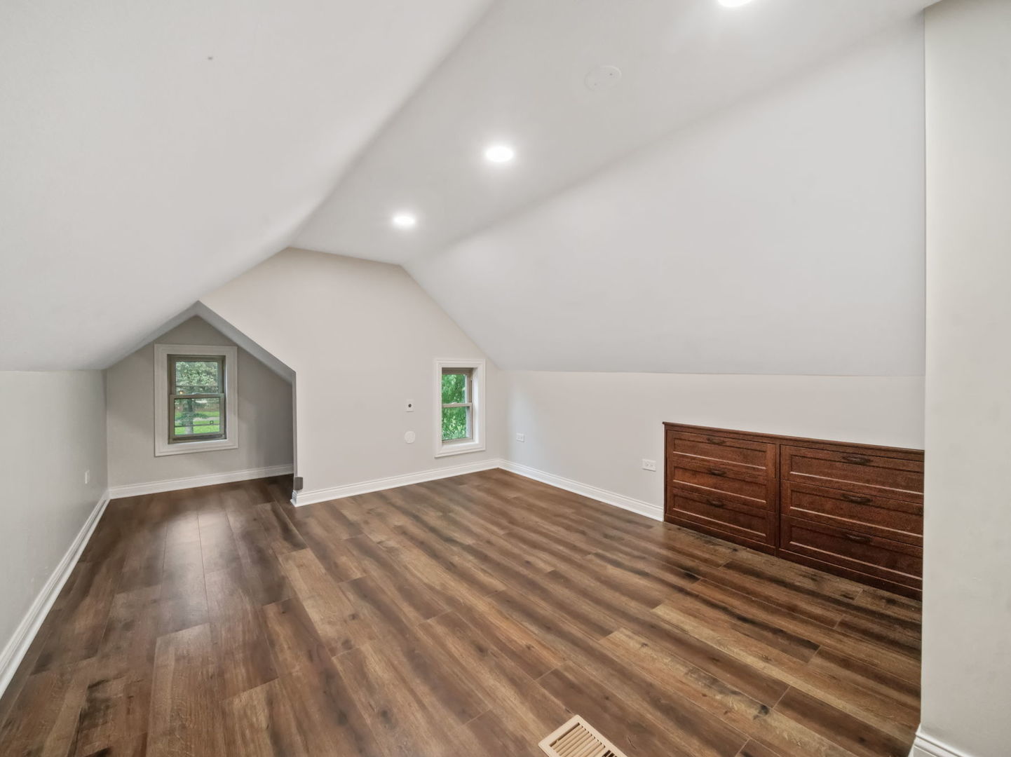 1508 Potter Road Property Photo 12