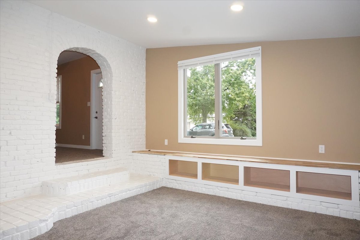 117 Clark Street Property Photo 2