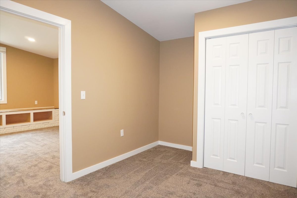 117 Clark Street Property Photo 4