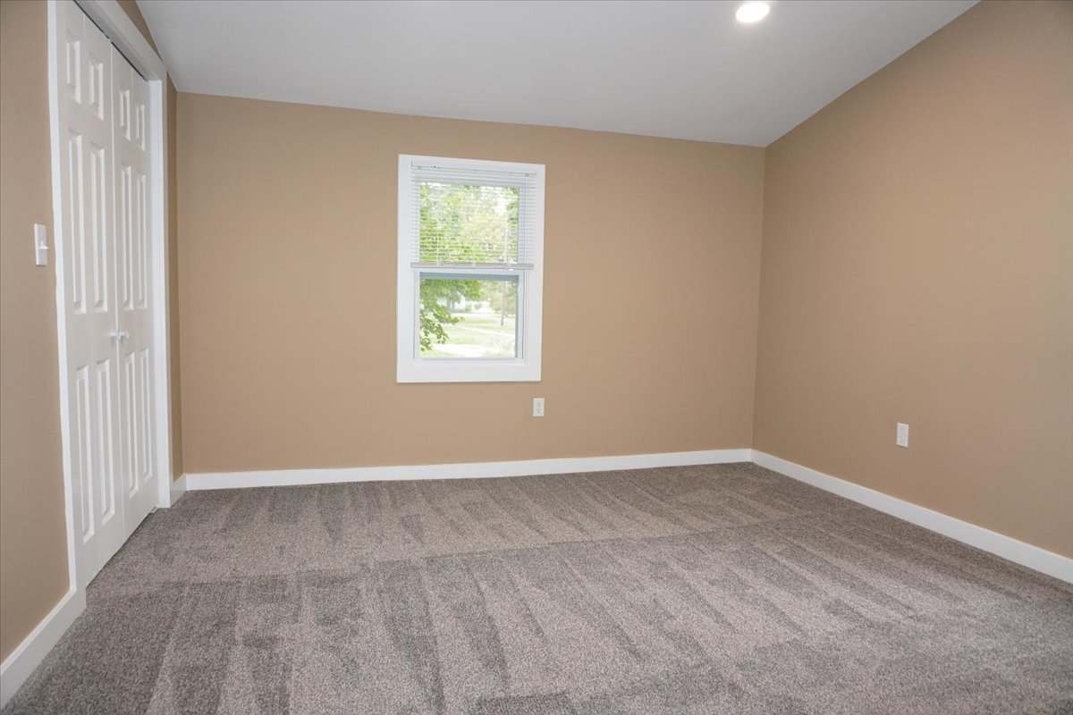 117 Clark Street Property Photo 7