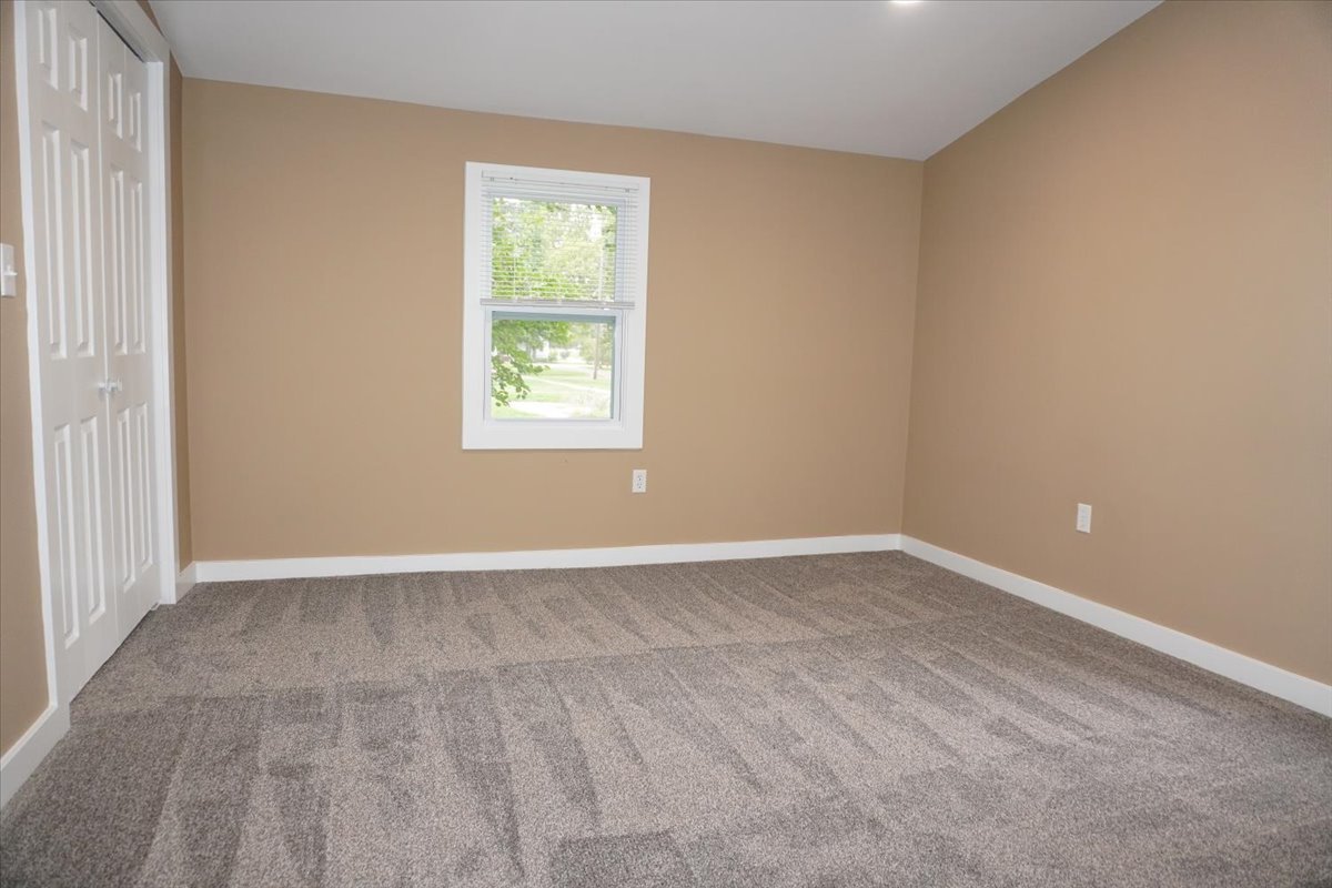 117 Clark Street Property Photo 13