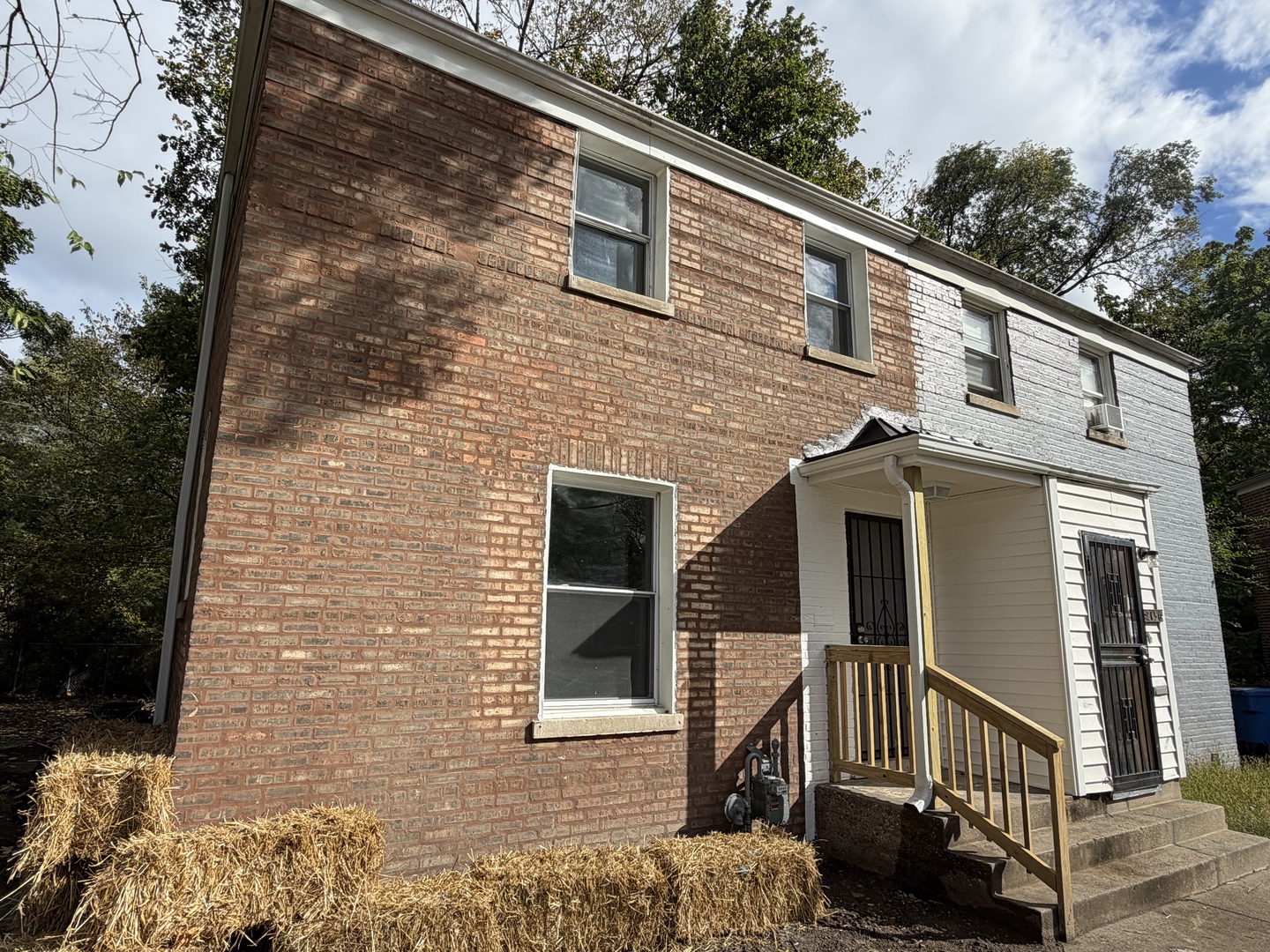 2154 E 97th Place Property Photo 1