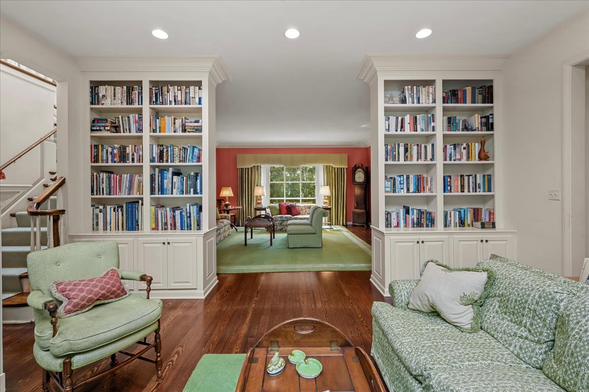 381 Linden Street Property Photo 14