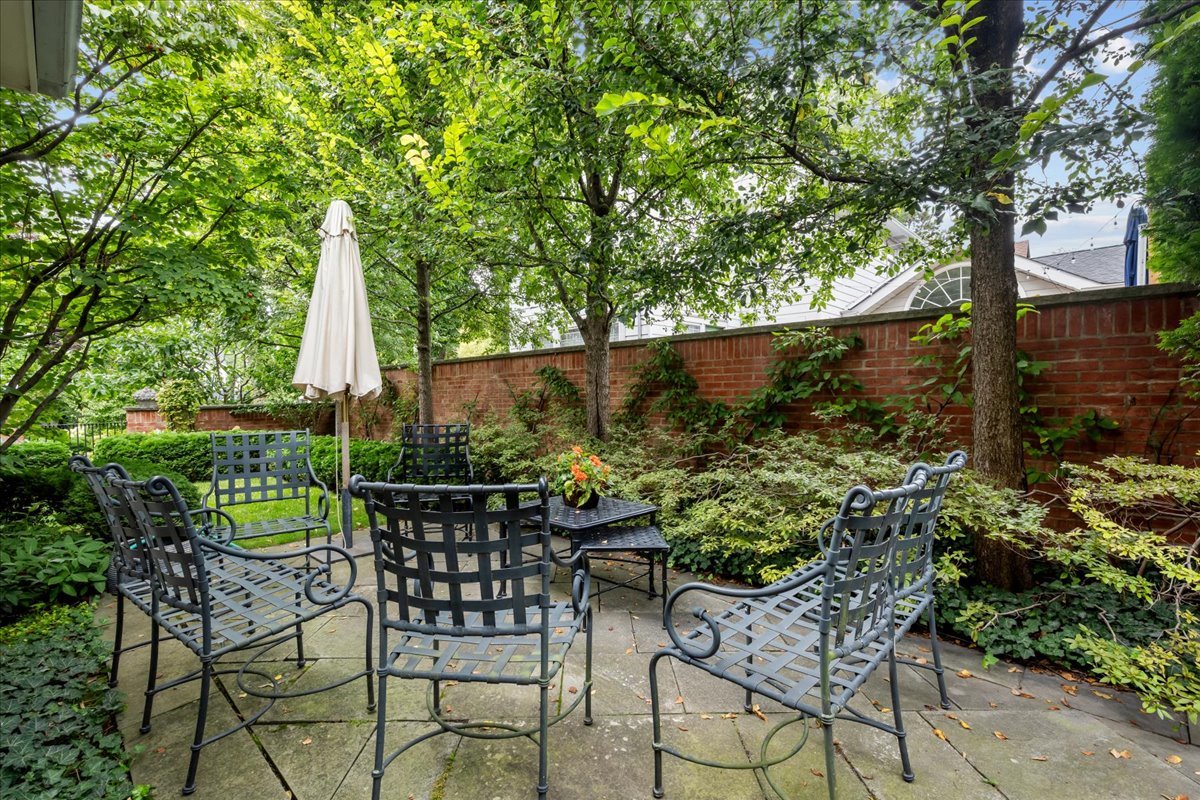 381 Linden Street Property Photo 35