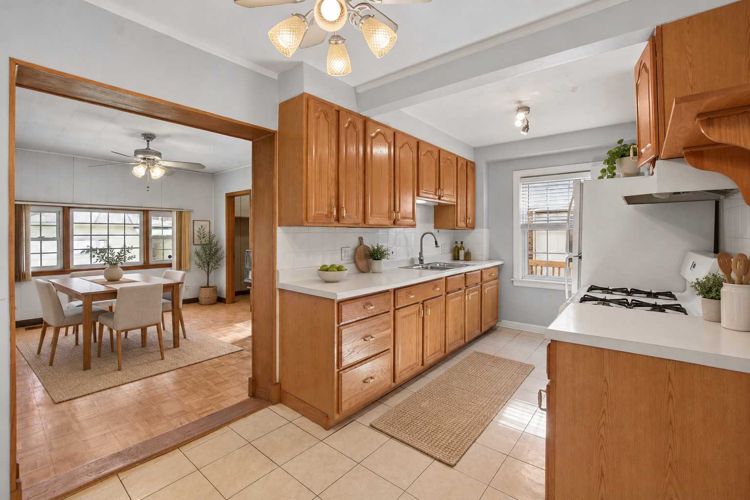 1783 Linden Street Property Photo 4