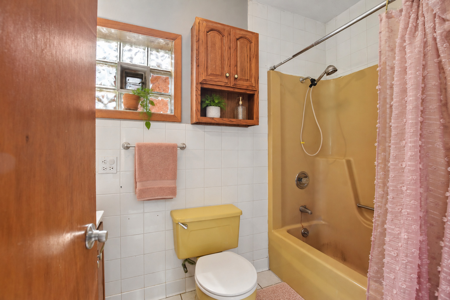 1783 Linden Street Property Photo 9