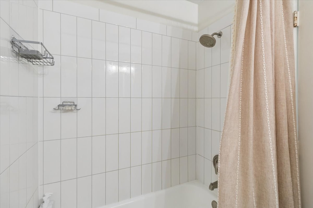 26 Hickory Lane Property Photo 6