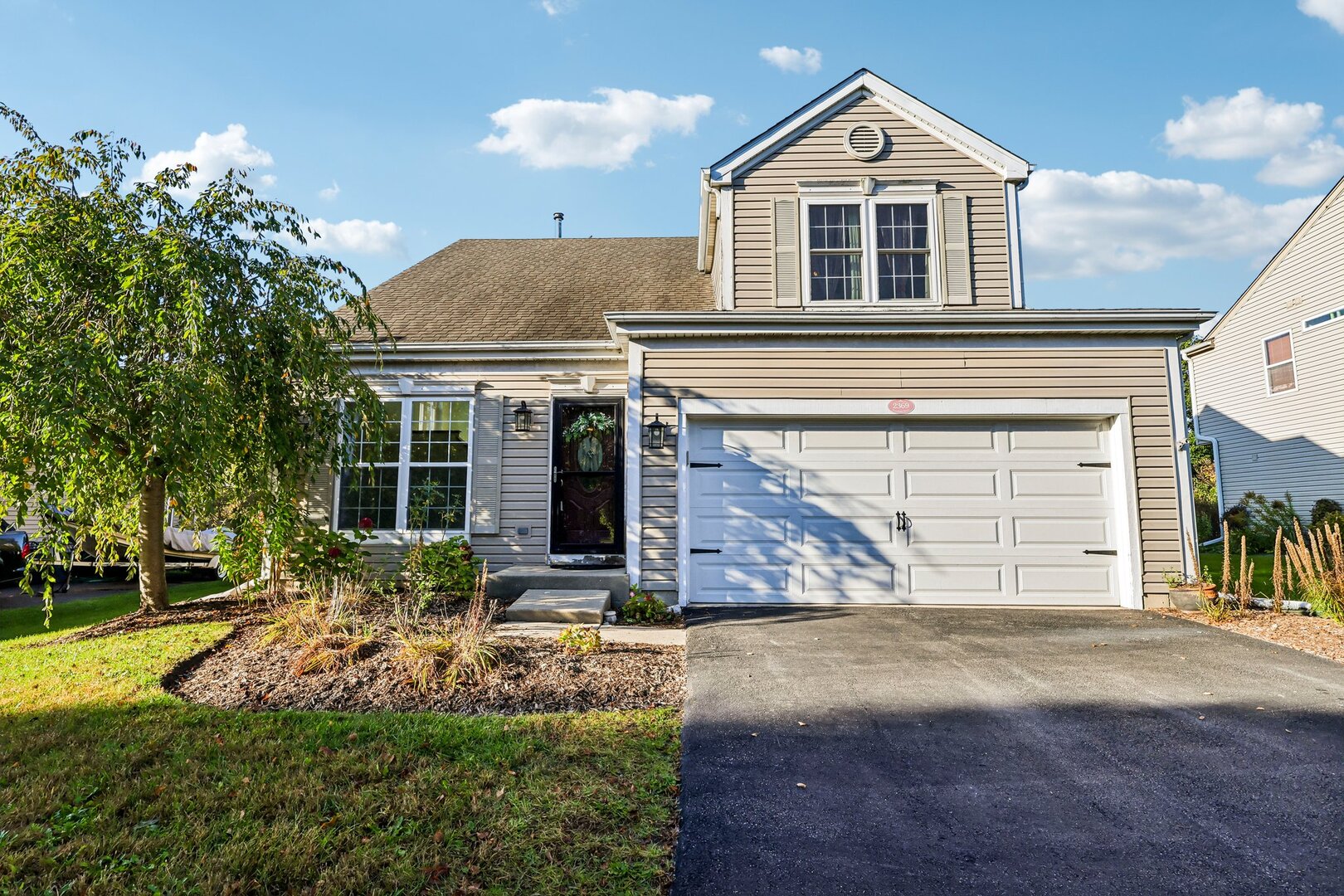 2369 Woodside Drive Property Photo 1