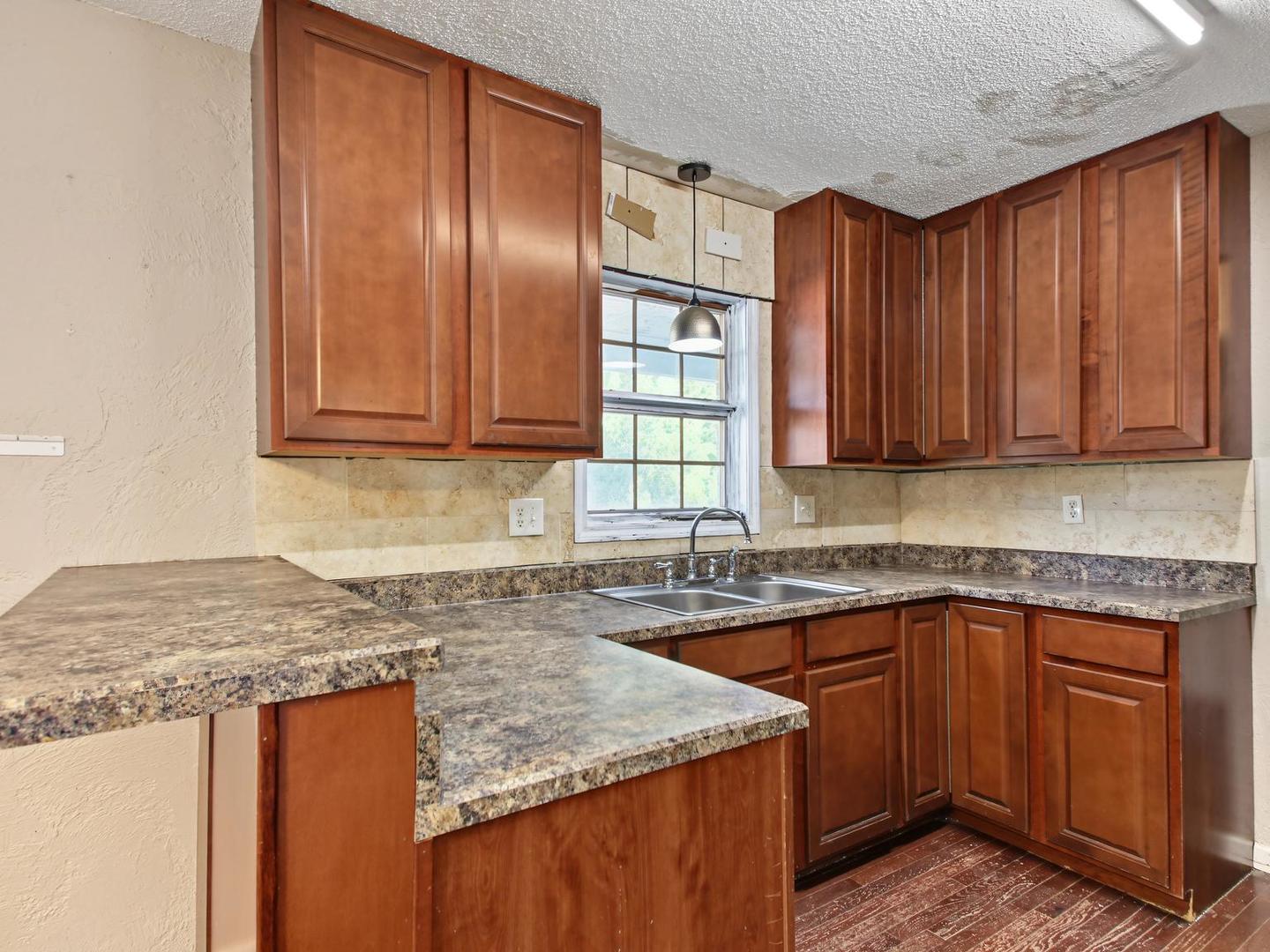 1310 Spring Lake Corner Property Photo 9