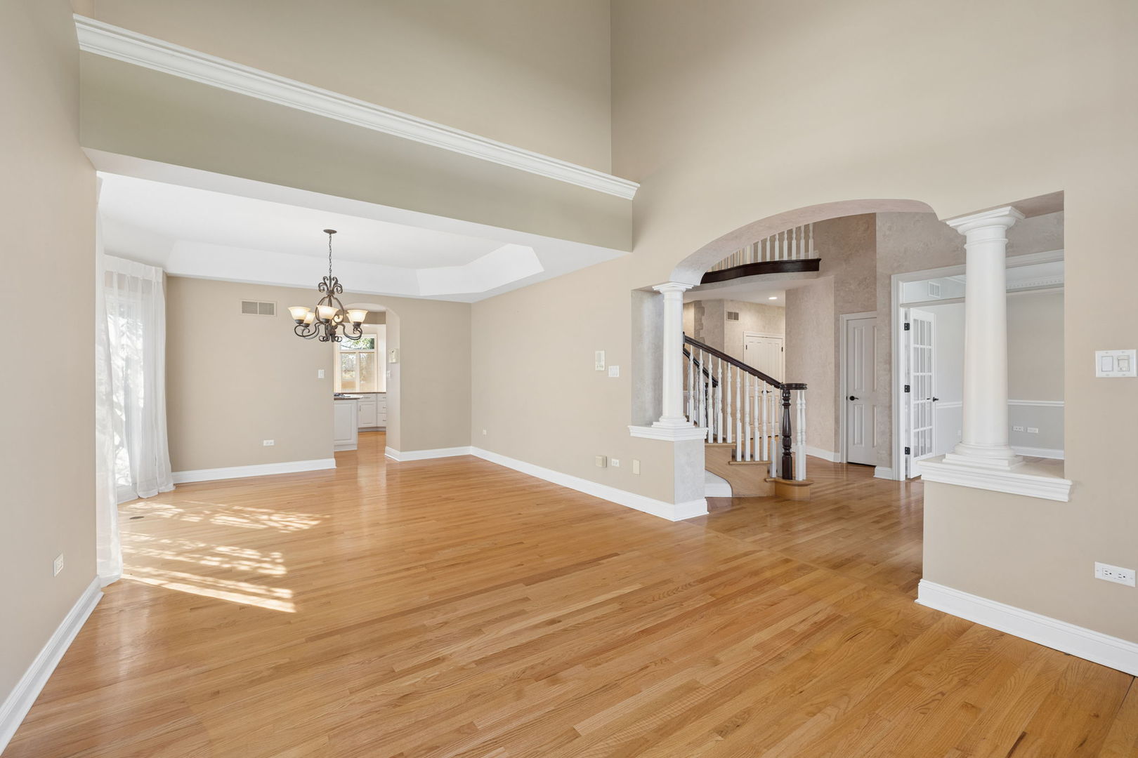 3516 White Eagle Drive Property Photo 6