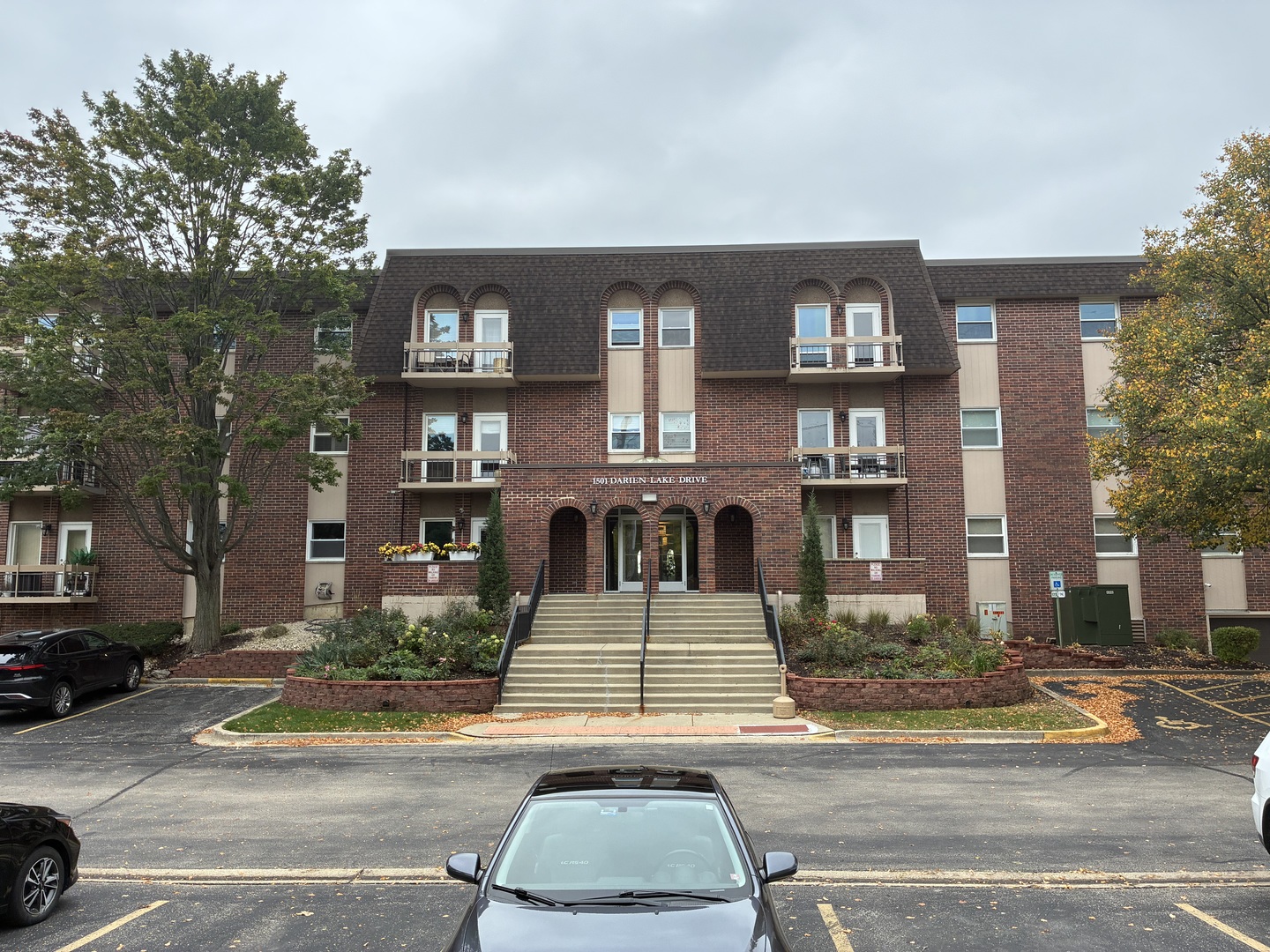 1501 Darien Lake Drive 307 Property Photo 1