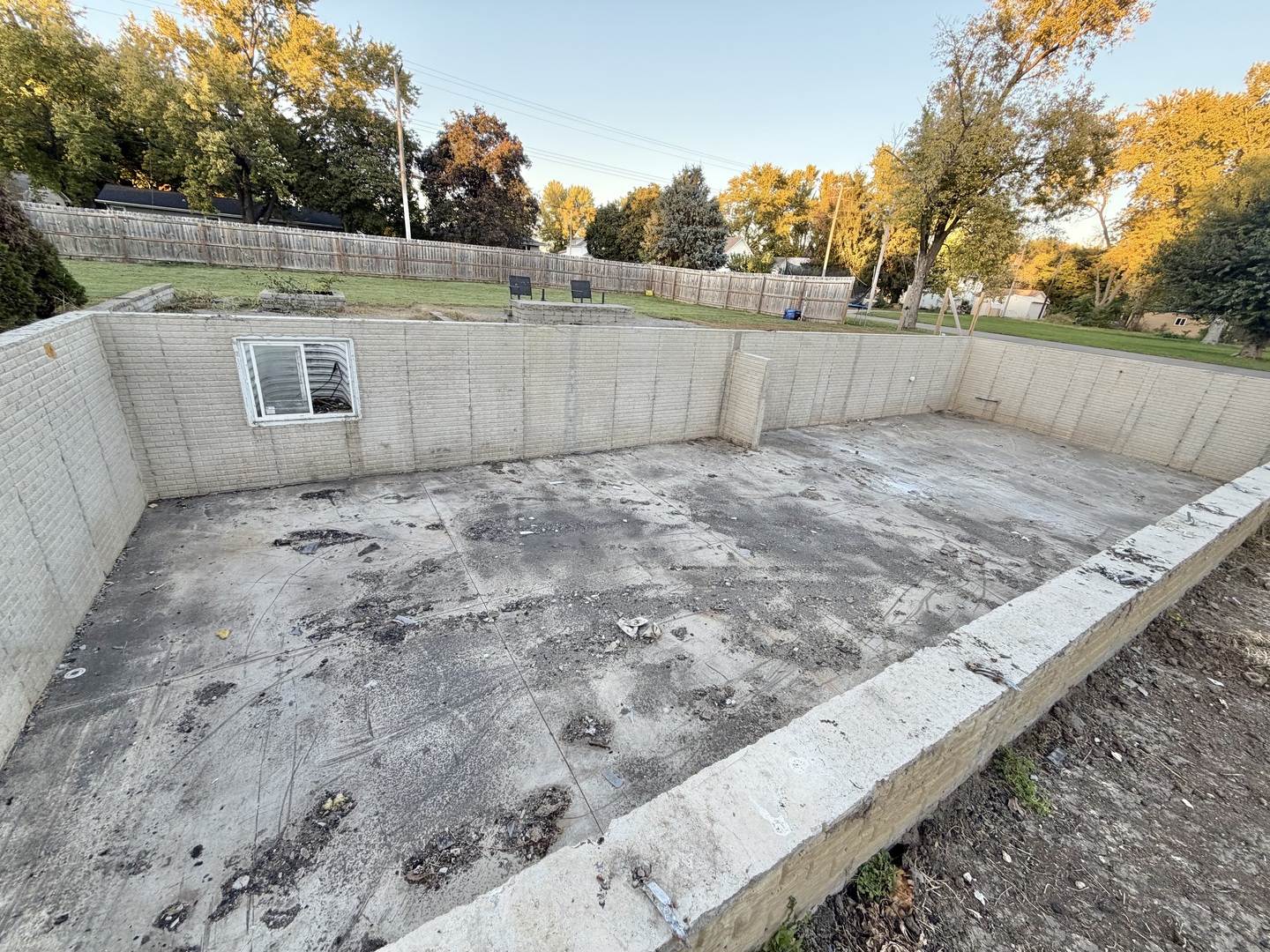 215 E James Street Property Photo 2