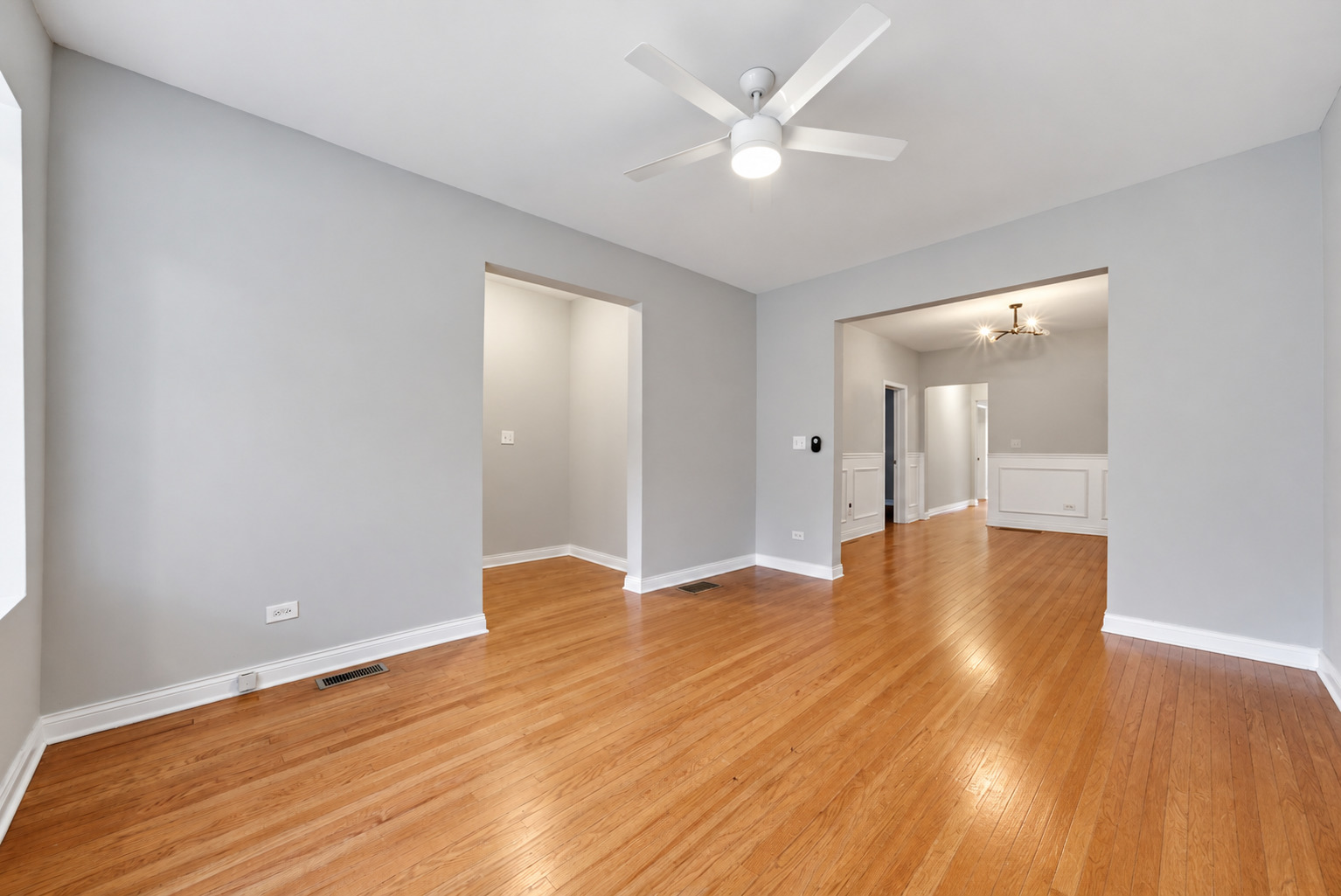 5039 W Cullom Avenue 2 Property Photo 5