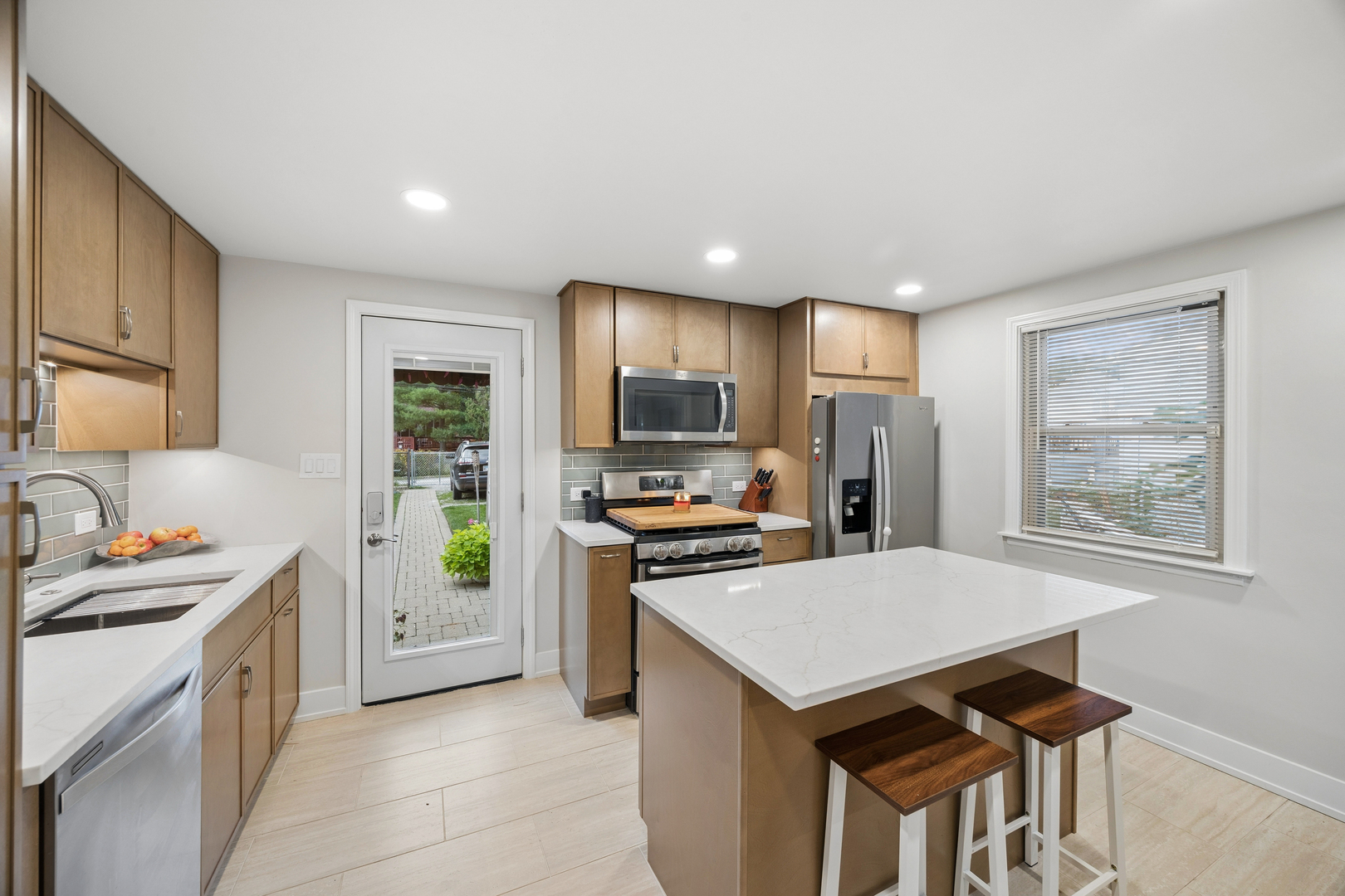 3519 Maple Avenue Property Photo 6