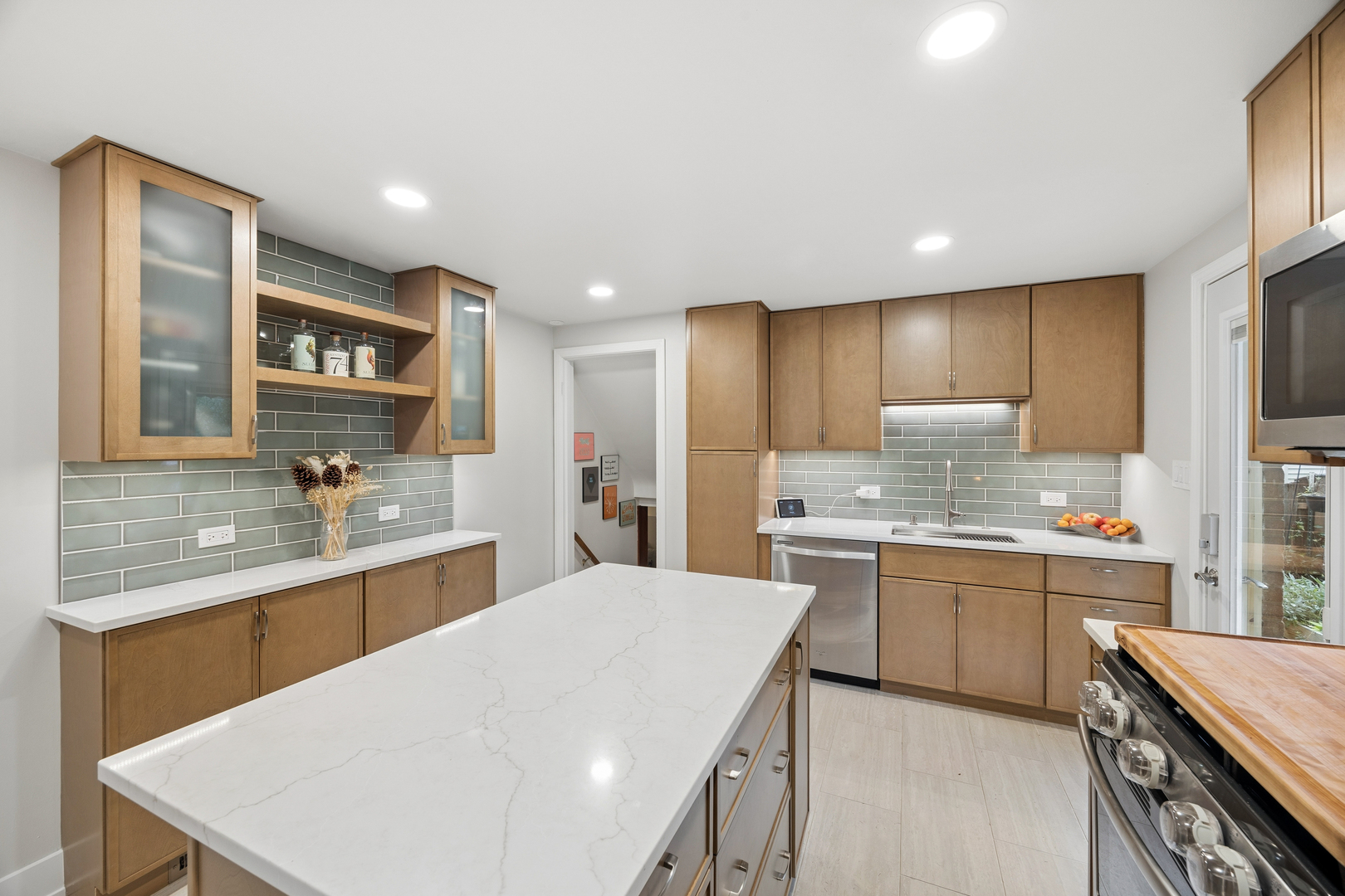 3519 Maple Avenue Property Photo 8