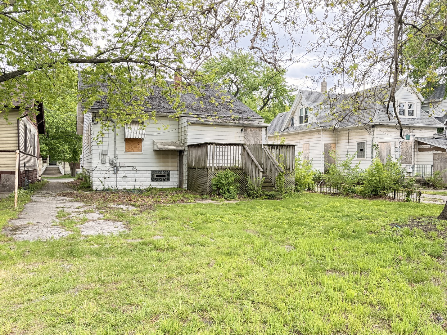600 Ingraham Avenue Property Photo 1