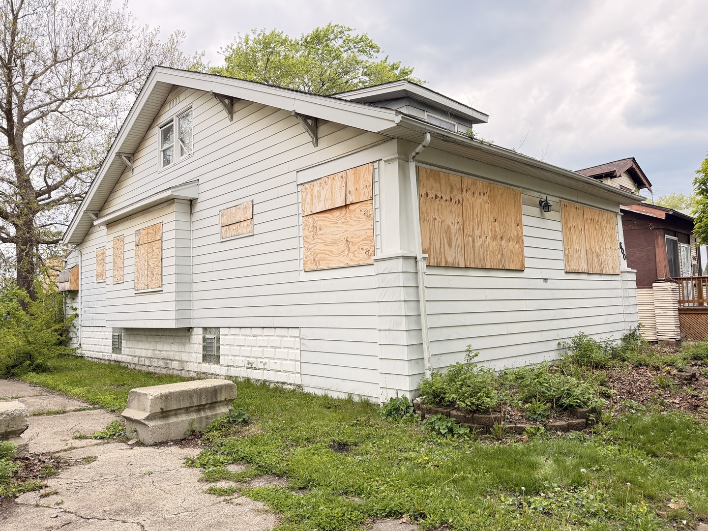 600 Ingraham Avenue Property Photo 3