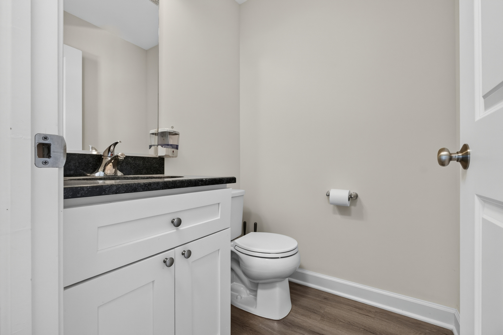 63 E Robinson Avenue Property Photo 16
