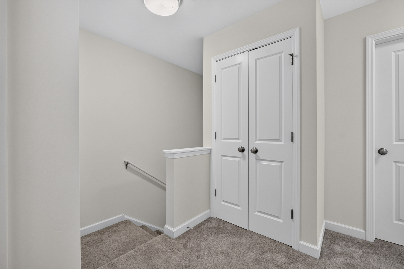 63 E Robinson Avenue Property Photo 18