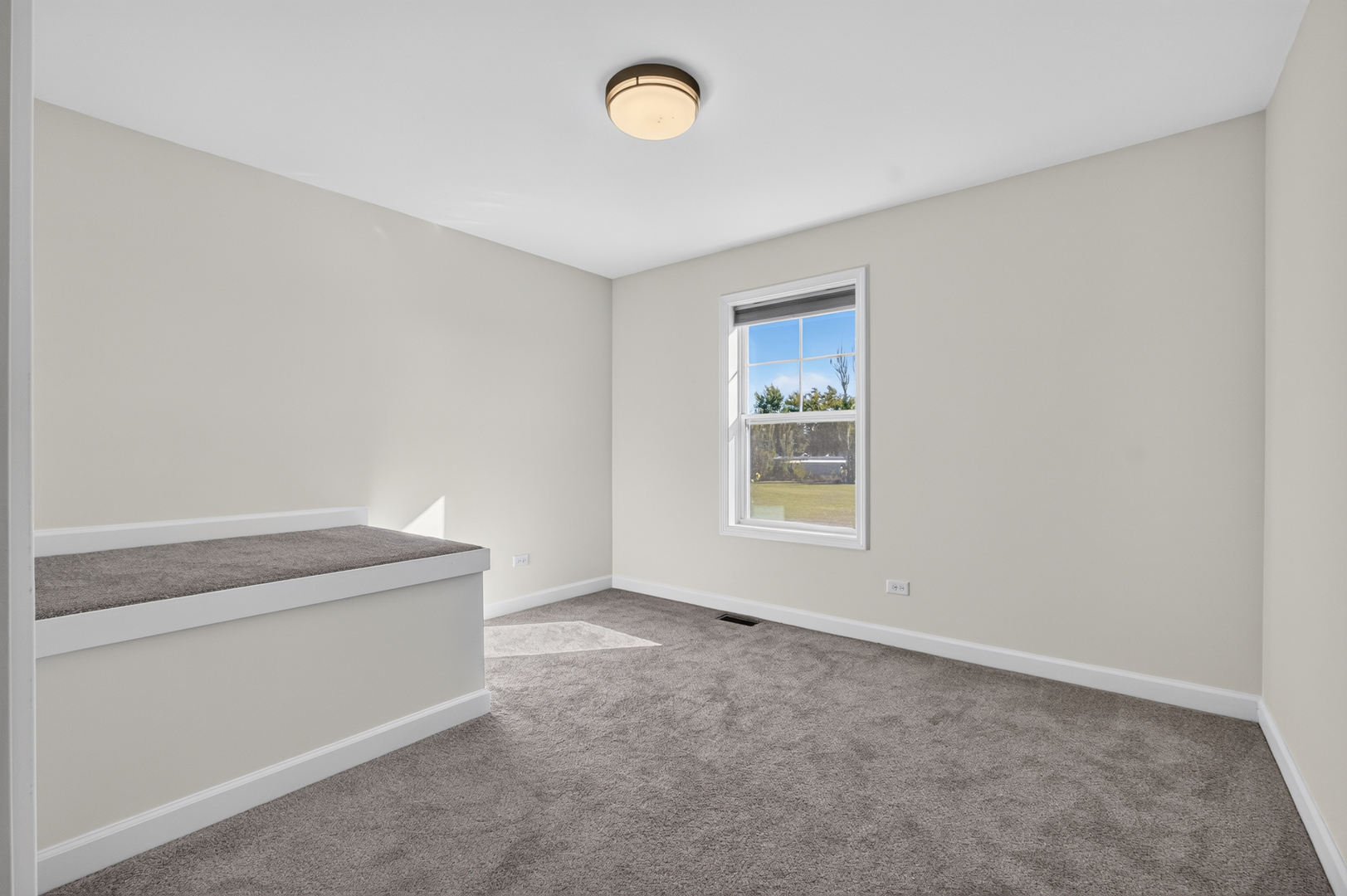 63 E Robinson Avenue Property Photo 20